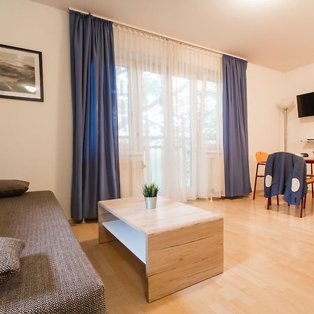 Apartmenthaus Hietzing I Contactless Check-In Відень Екстер'єр фото