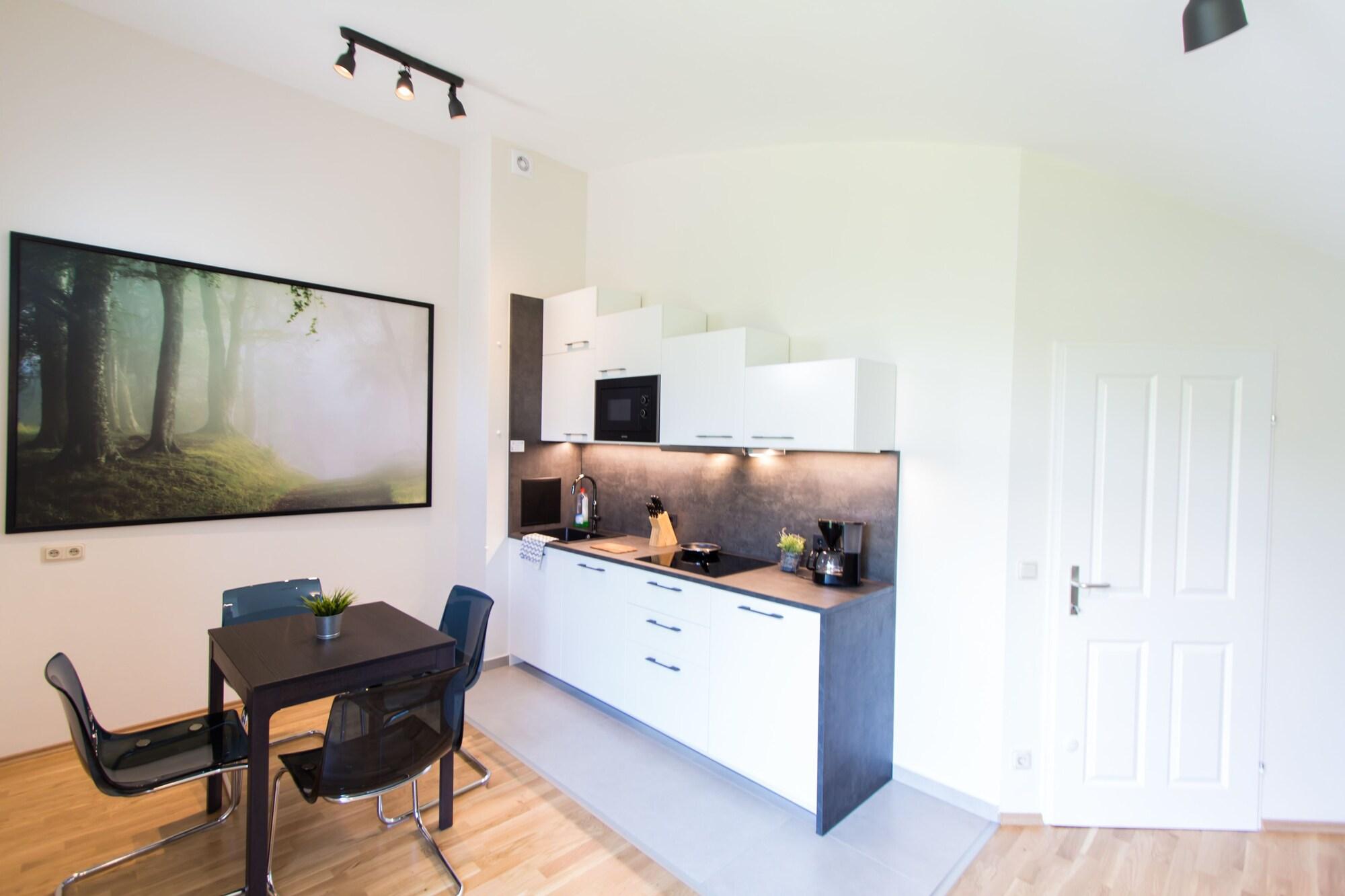 Apartmenthaus Hietzing I Contactless Check-In Відень Екстер'єр фото