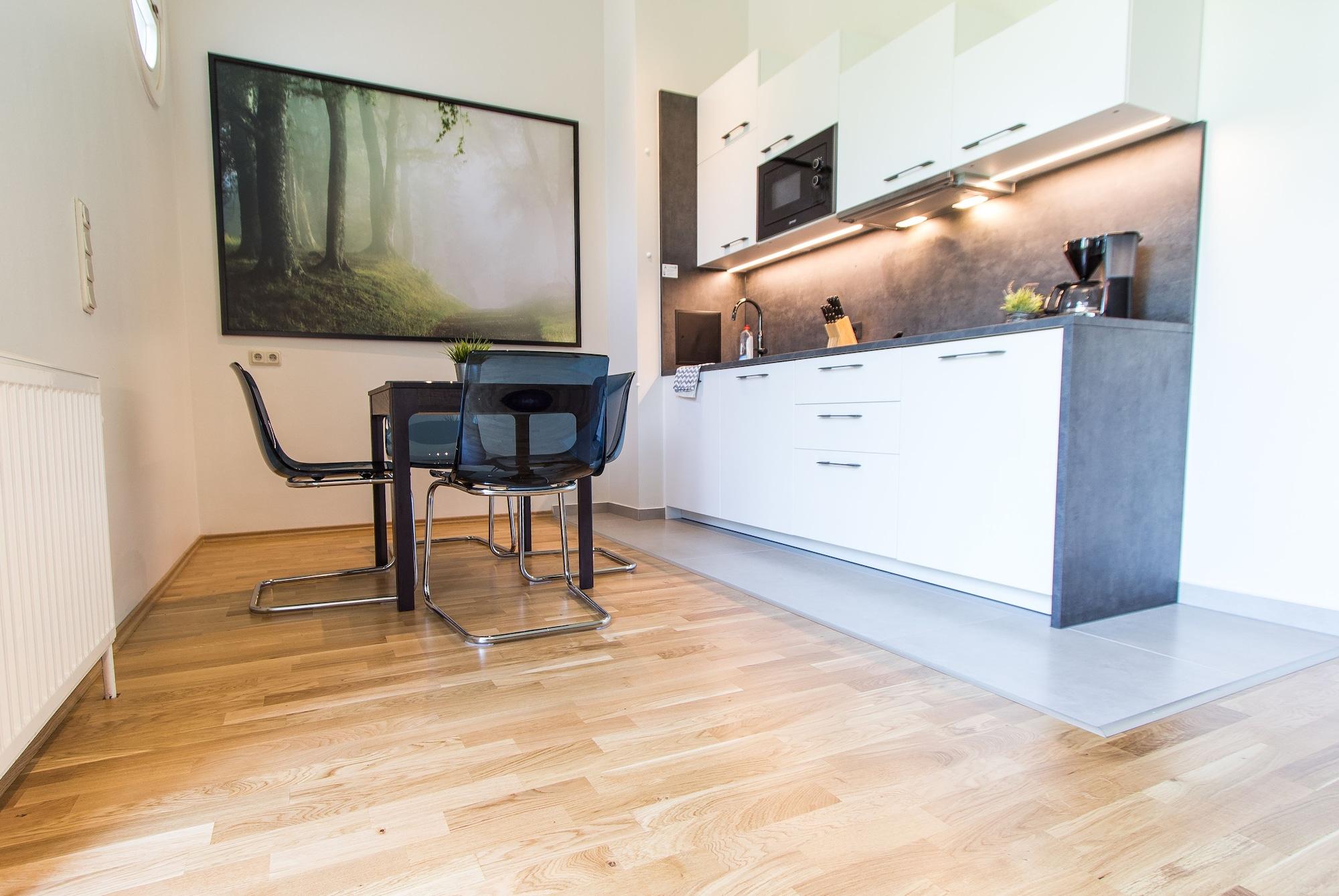 Apartmenthaus Hietzing I Contactless Check-In Відень Екстер'єр фото